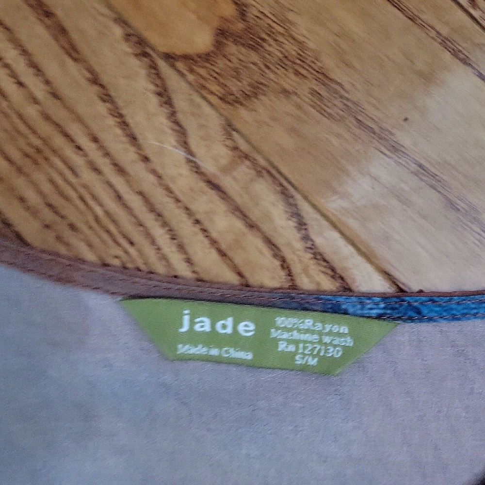 Jade Brand Oversized Poncho Top - Picture 3 of 6